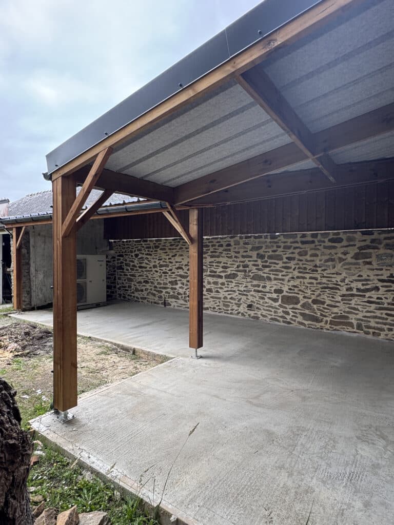 pergola preau bois sur mesure mur en pierre quimiac anex ouest